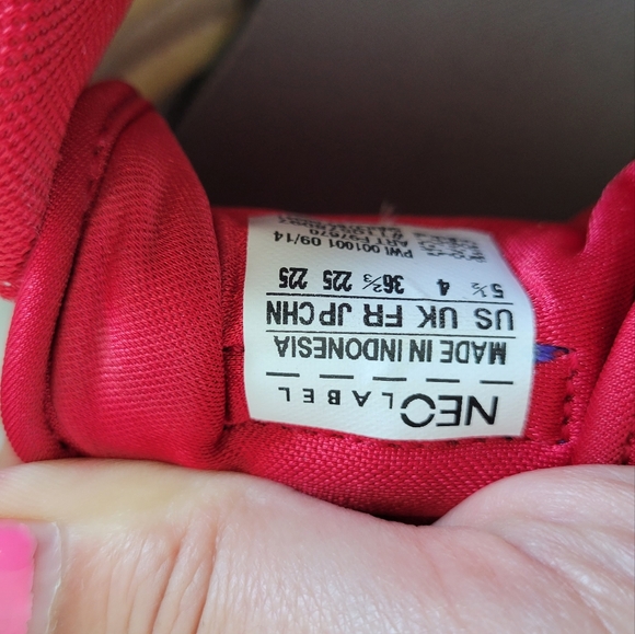 Adidas Sneakers Size 5.5 White Purple Red - Picture 4 of 5